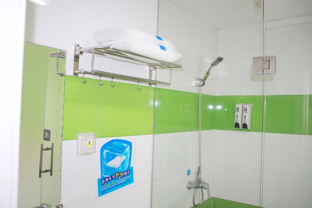 7Days Inn Dongguan Houjie Conference & Exhibition Center 외부 사진