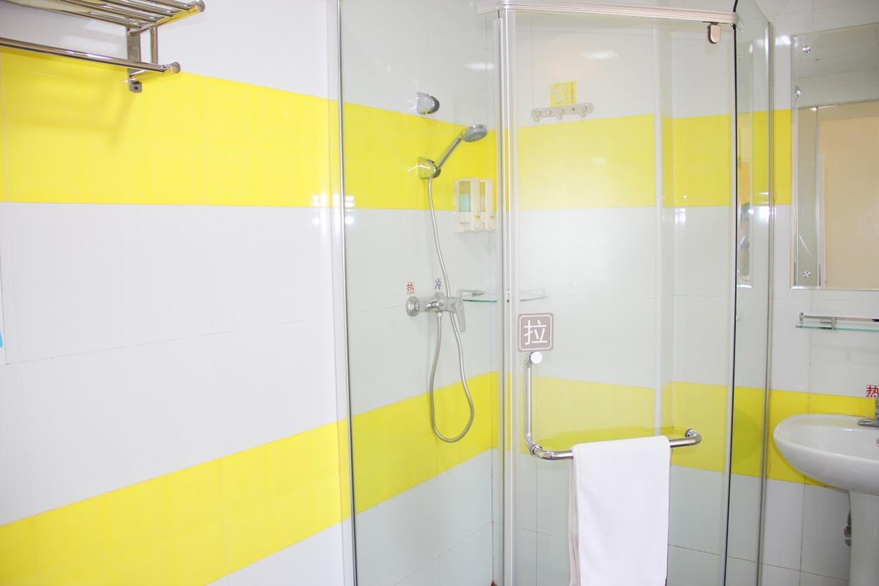 7Days Inn Dongguan Houjie Conference & Exhibition Center 외부 사진